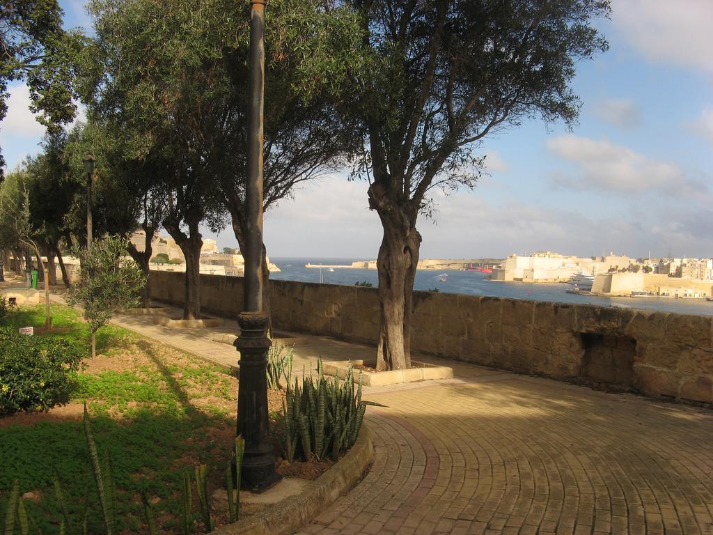 Ferienwohnung Valletta Gateway Maisonette Exterior foto